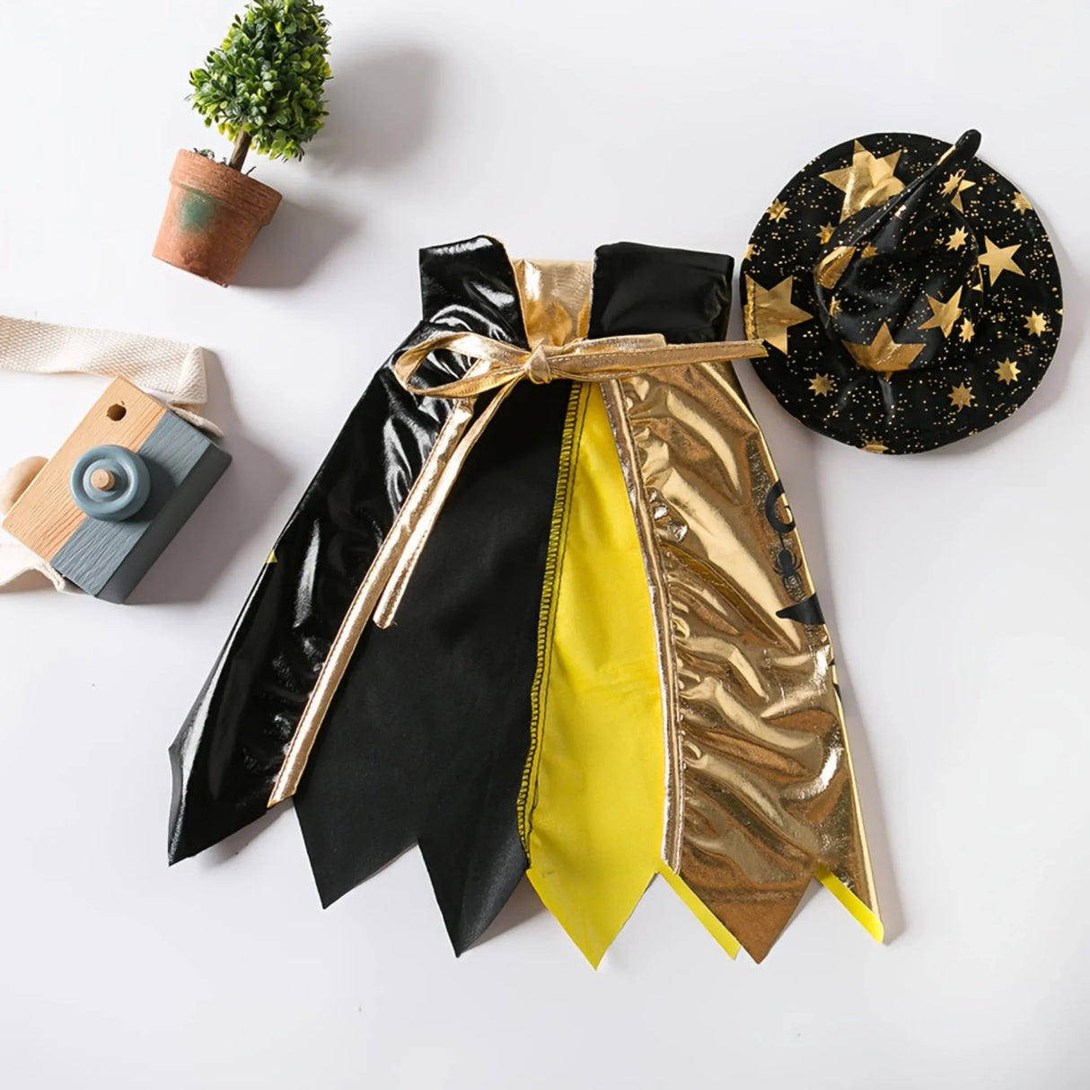 Cute Metal Golden Dog Costume with Witch Hat & Cape - Halloween Bat & Spider Print Pet Outfit, Polyester, Machine Washable, Perfect for Small Dogs, Halloween Dog Costume, Festive Pet Attire, Playful Design, Durable Pet Wear