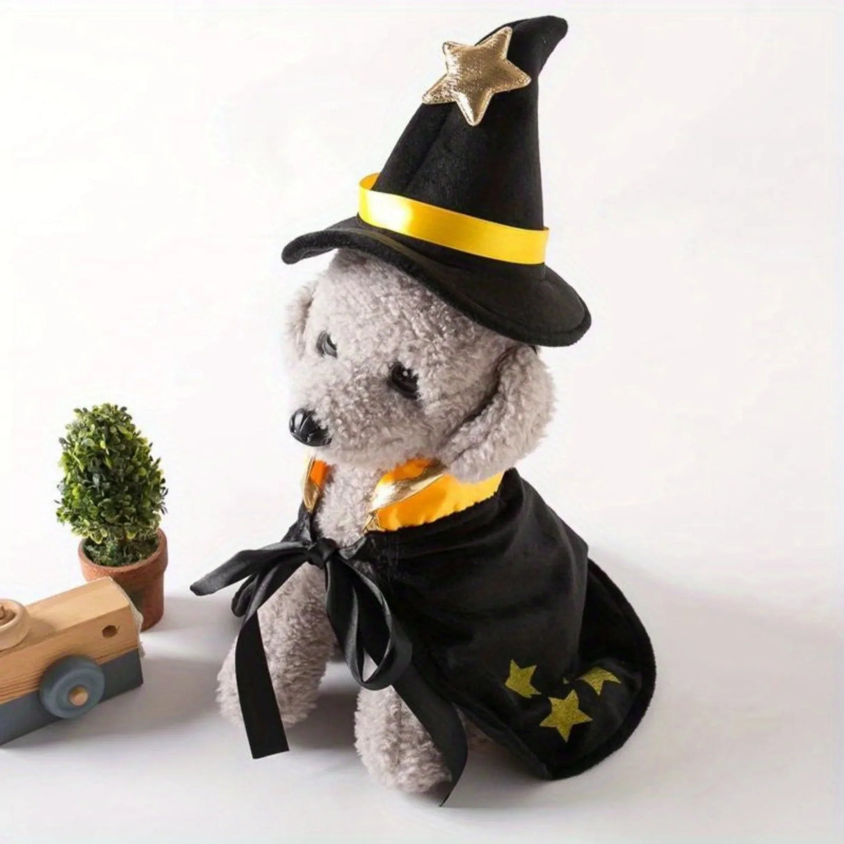 Halloween Pet Costume - Cute Wizard Outfit with Black Hat & Cape, Soft Polyester Costume for Small Dogs, Puppies, Cats - Easy-to-Wear Halloween Party Costume for Trick-or-Treat, Photo Shoots - Perfect for Halloween Celebratio