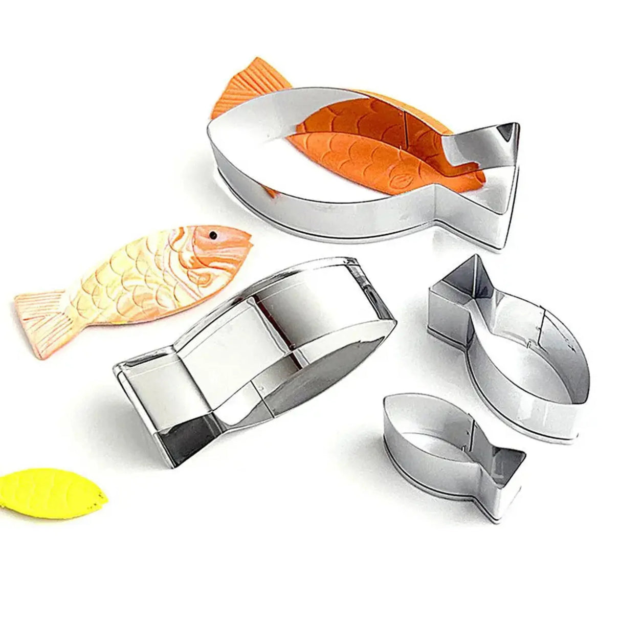 4pcs Fish Cookware Stainless Steel Biscuit Mold Cookie Cutter Fondant Cake Decorating Tools