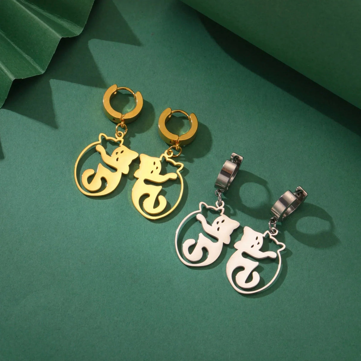 Unift Cute Hugging Cat Earrings for Women Girl Stainless Steel Drop Earrings Fashion Lovely Animal Jewelry Pet Kitten Lover Gift