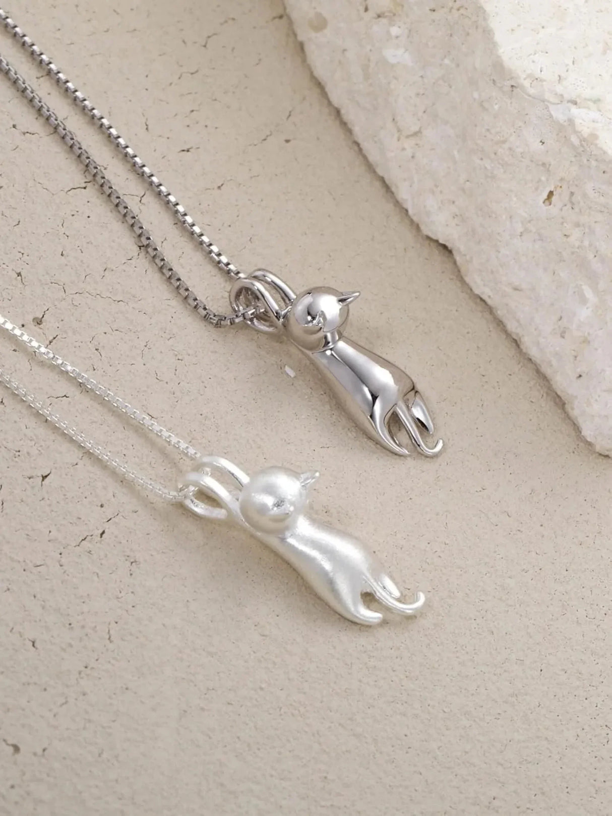 Silver Plated Necklaces for Women Cat Jewelry for Women Cat Accessories for Women Cat Lover Gifts Cute Birthday Gifts for Women
