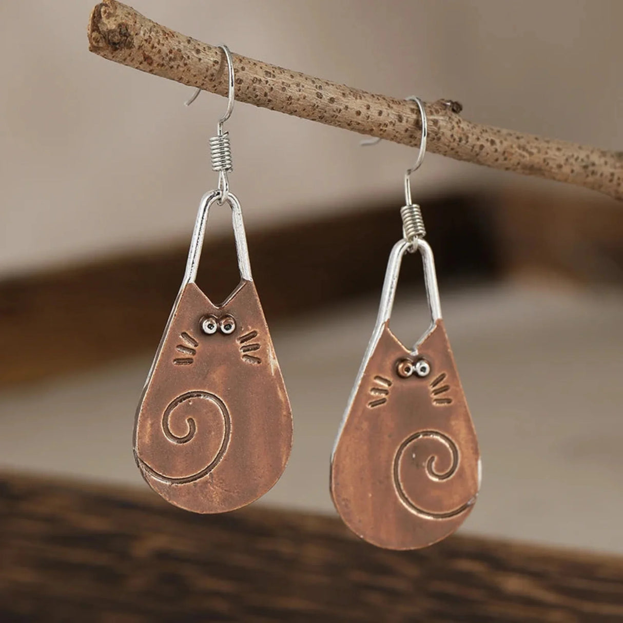 Cute cat earrings, holiday jewelry for women's holiday