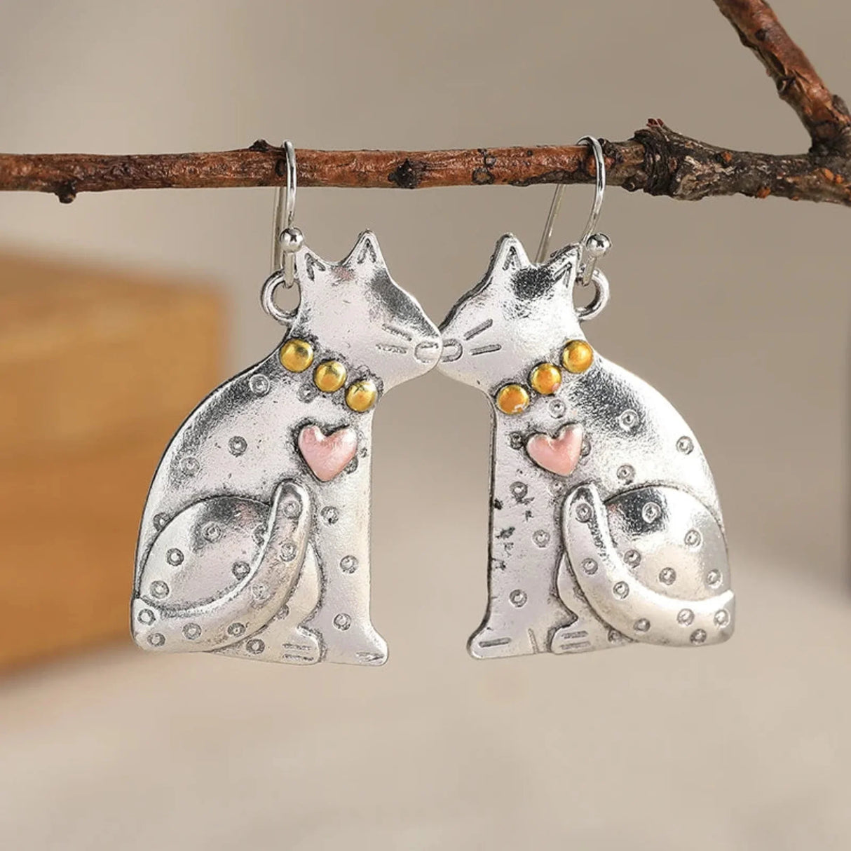 Cute cat earrings, holiday jewelry for women's holiday