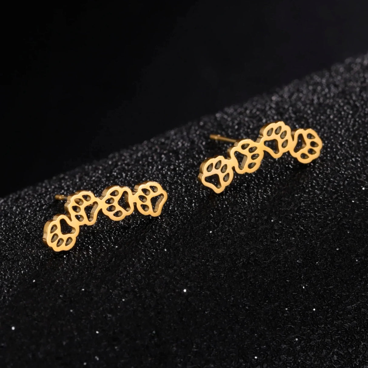 Unift Cute Dog Cat Paw Stud Earrings for Women Fashion Animal Paw Print Jewelry Stainless Steel Accessories Pet Lover Party Gift