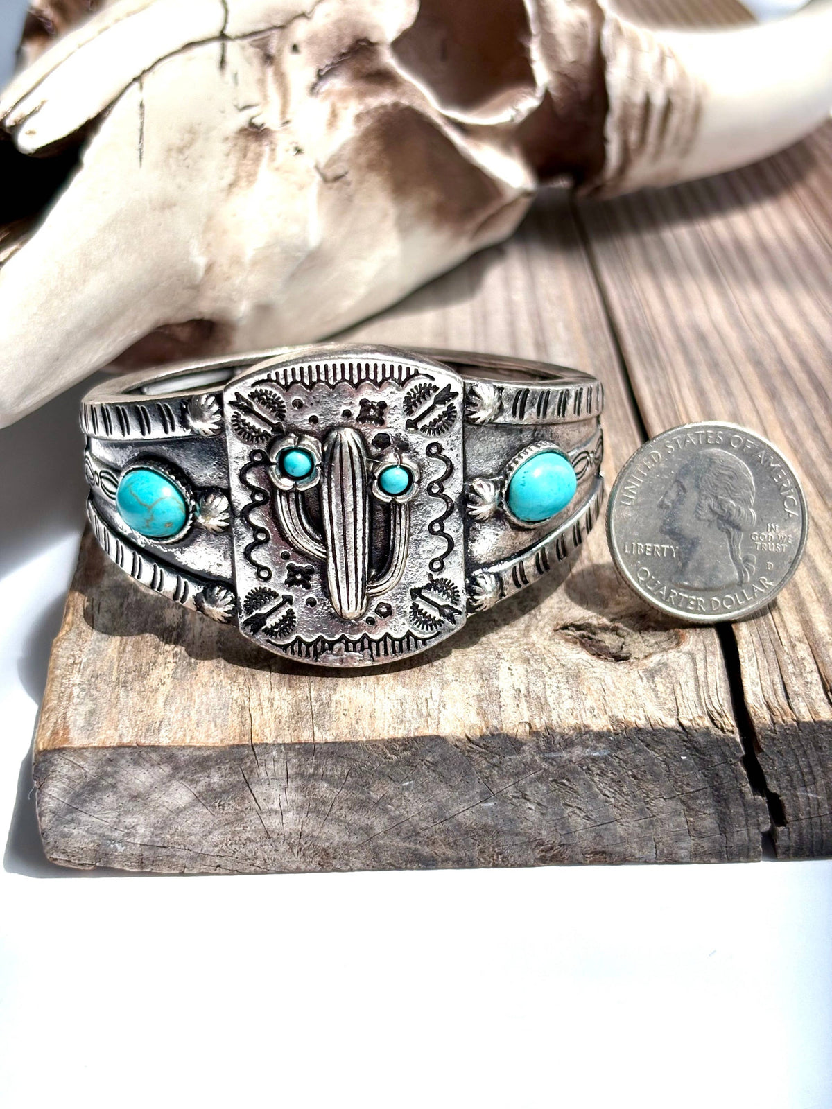 Western Cactus Stone Stretch Bracelet